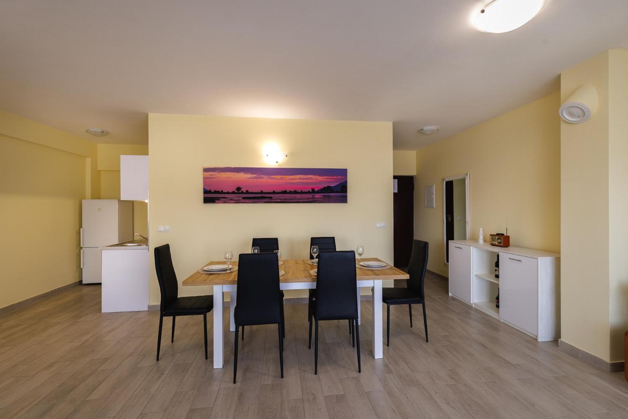 Apartman Maja Komarna Luaran gambar