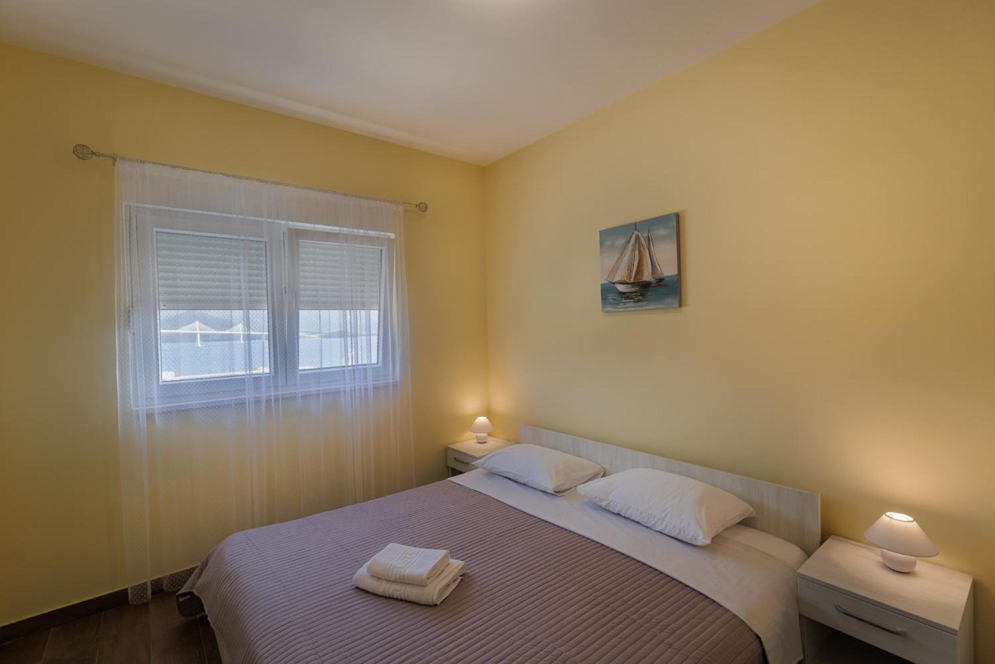 Apartman Maja Komarna Luaran gambar