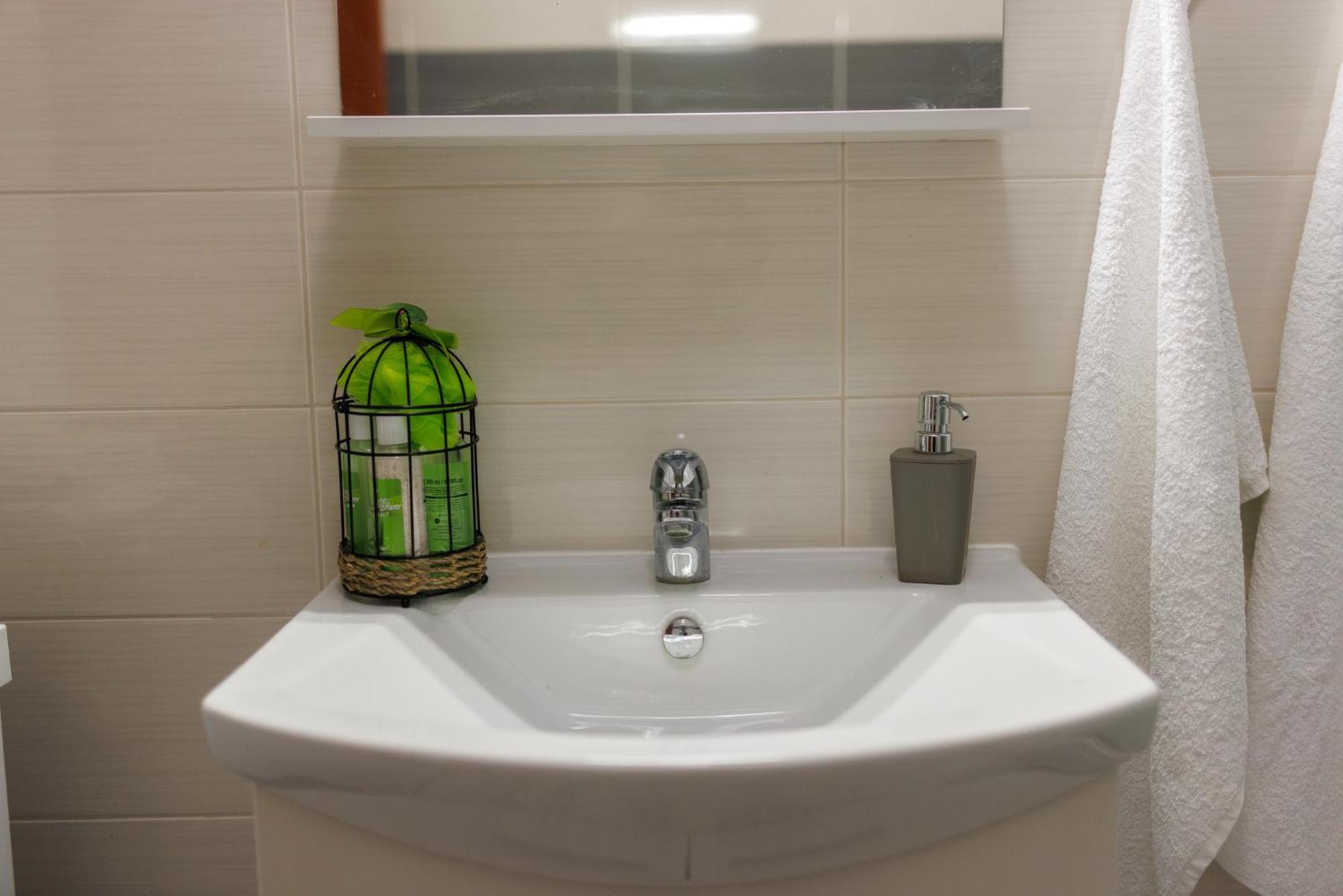 Apartman Maja Komarna Luaran gambar